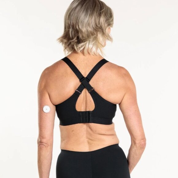 Pulse Wireless Padded Sports Bra, 36 D/DD Cup Black - Picture 3 of 11